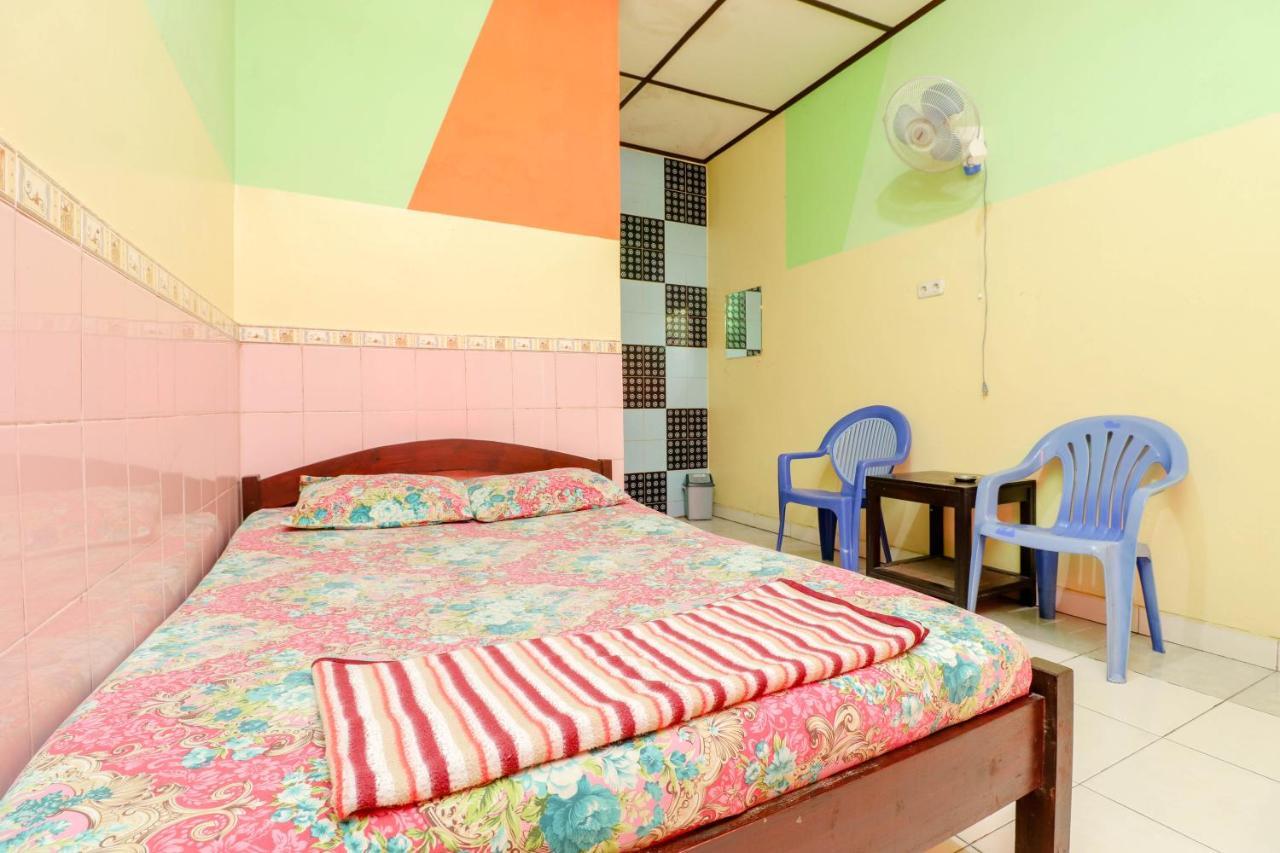 Primadona Homestay Sleman  Exterior photo